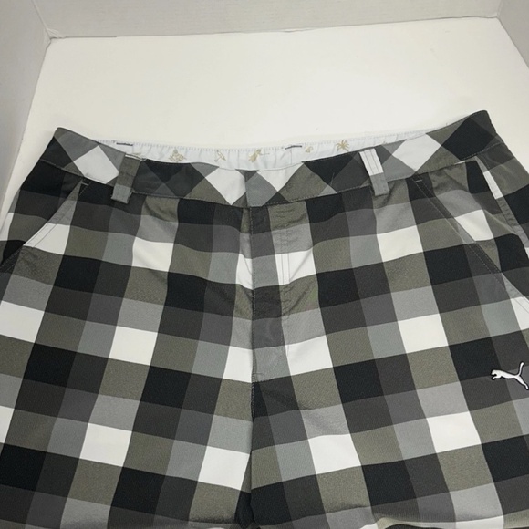 ➕Puma Shorts Men Plaid Grey Olive  36 Golf casual C1-018 - Picture 2 of 6